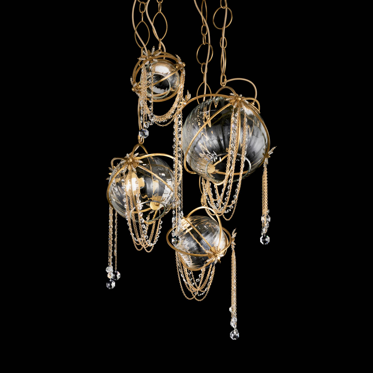 Revere 4 Light LED 3000K/3500K/4000K 120V-277V Pendant in Heirloom Gold with Clear Radiance Crystal