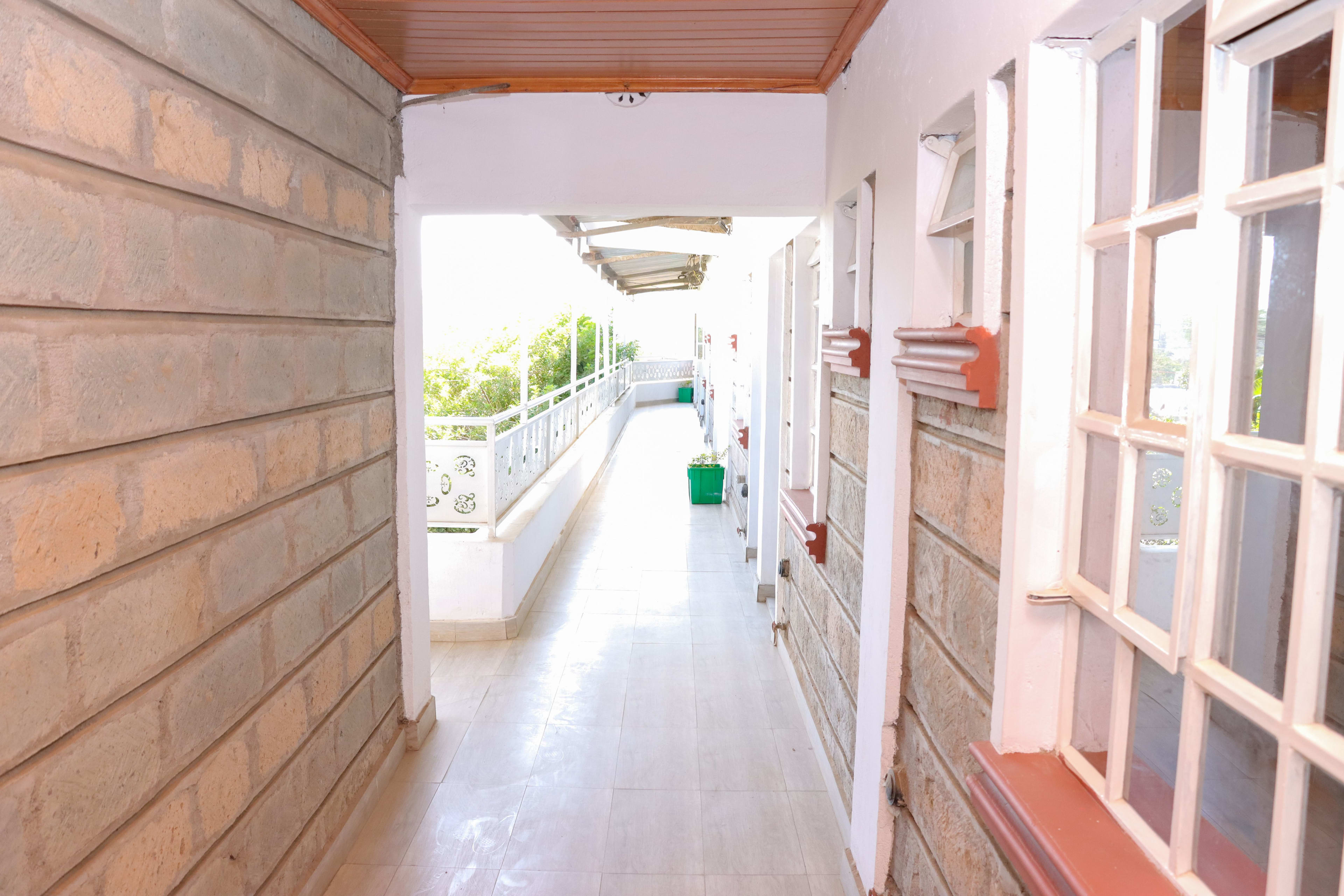 Outdoor Fireplace and Serene Garden at Jazby Guest House in Naivasha - Image 2