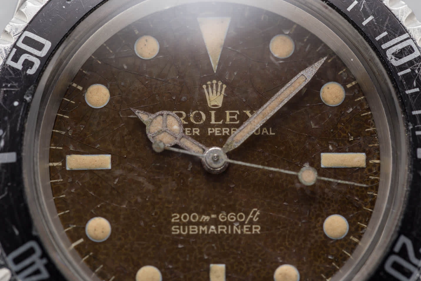 Rolex Submariner view 3