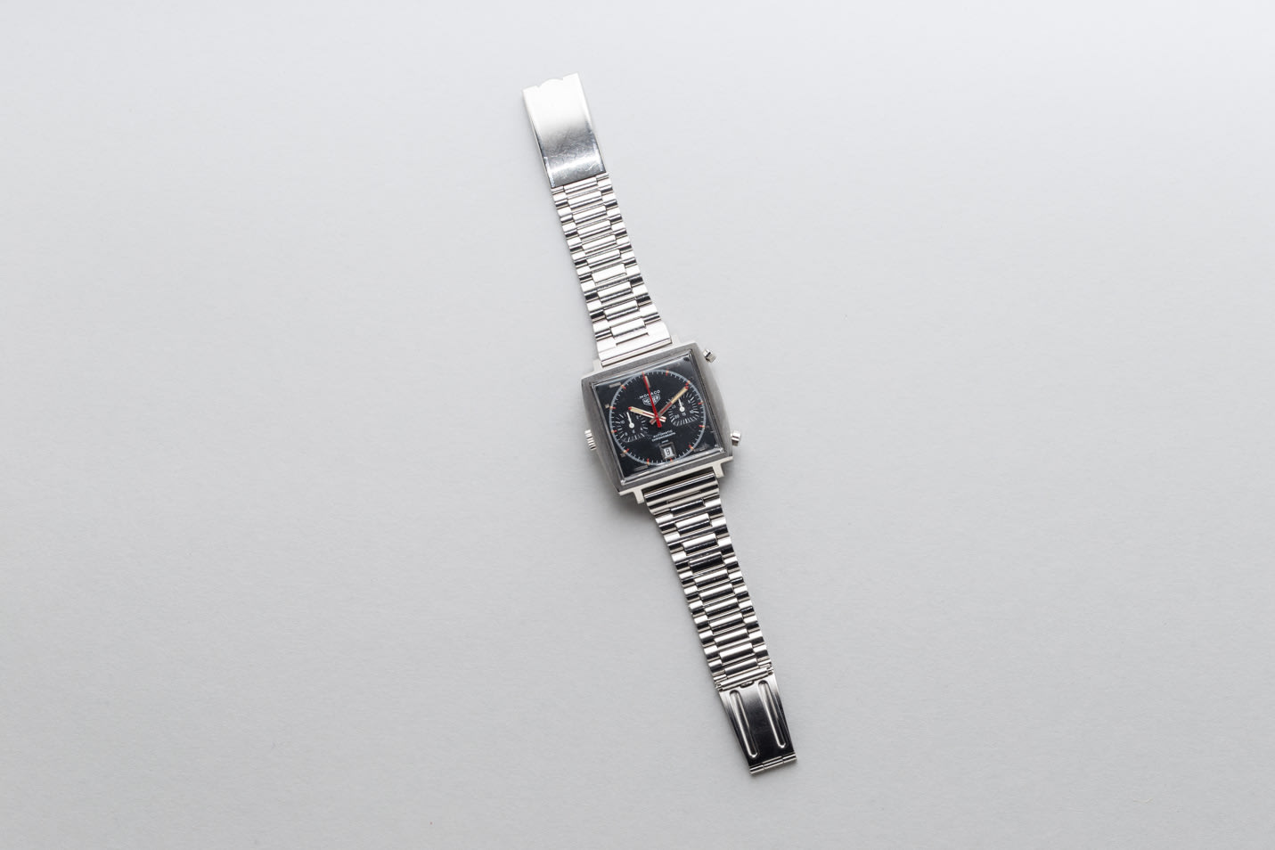 Heuer Monaco view 2