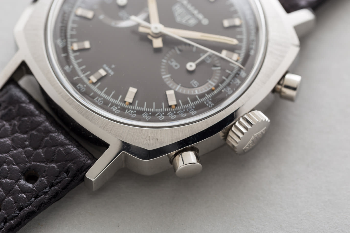 Heuer Camaro view 4