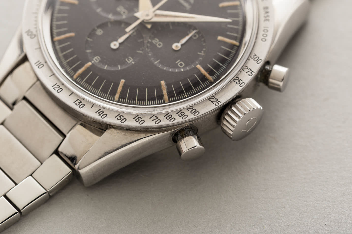 Omega Speedmaster CK 2915-1 view 3