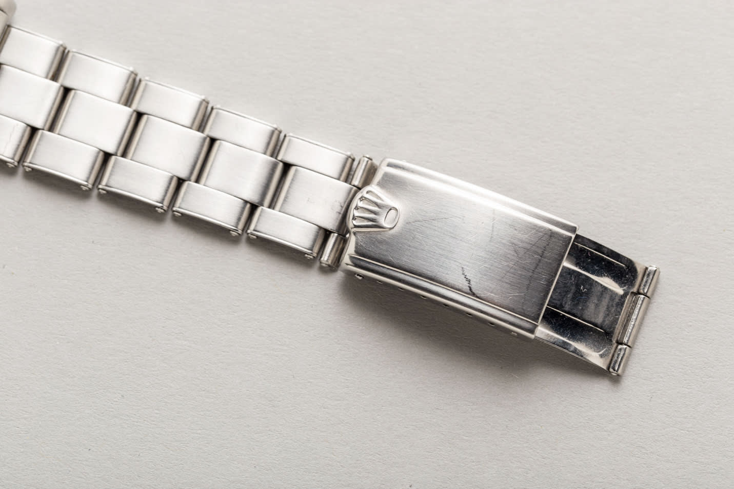 Rolex Submariner view 7