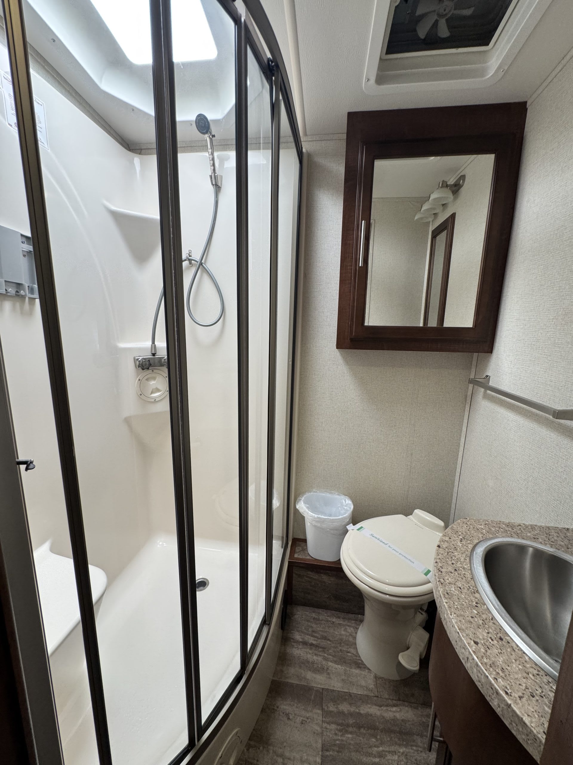 7-3296 37ft. Georgetown