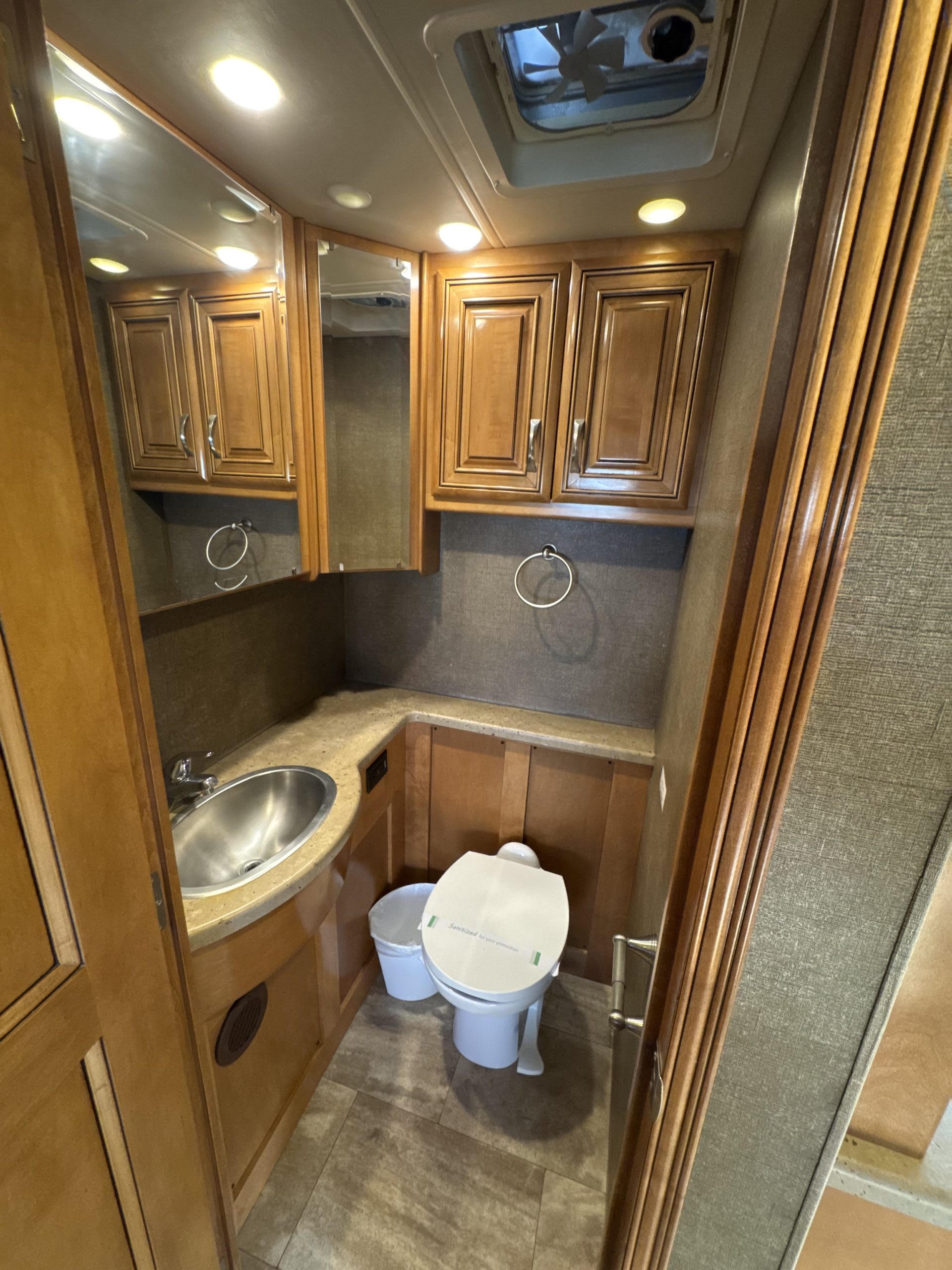 6-3071 37ft. Challenger