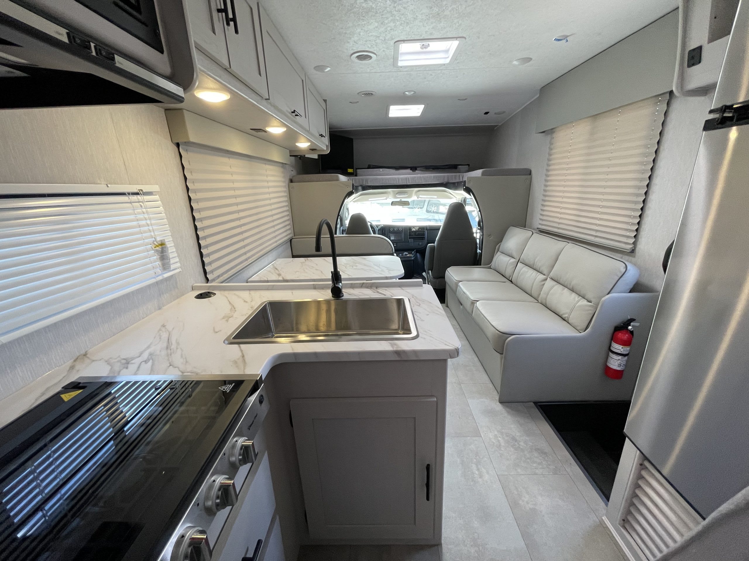 1-3260 27ft. Freelander “2023”