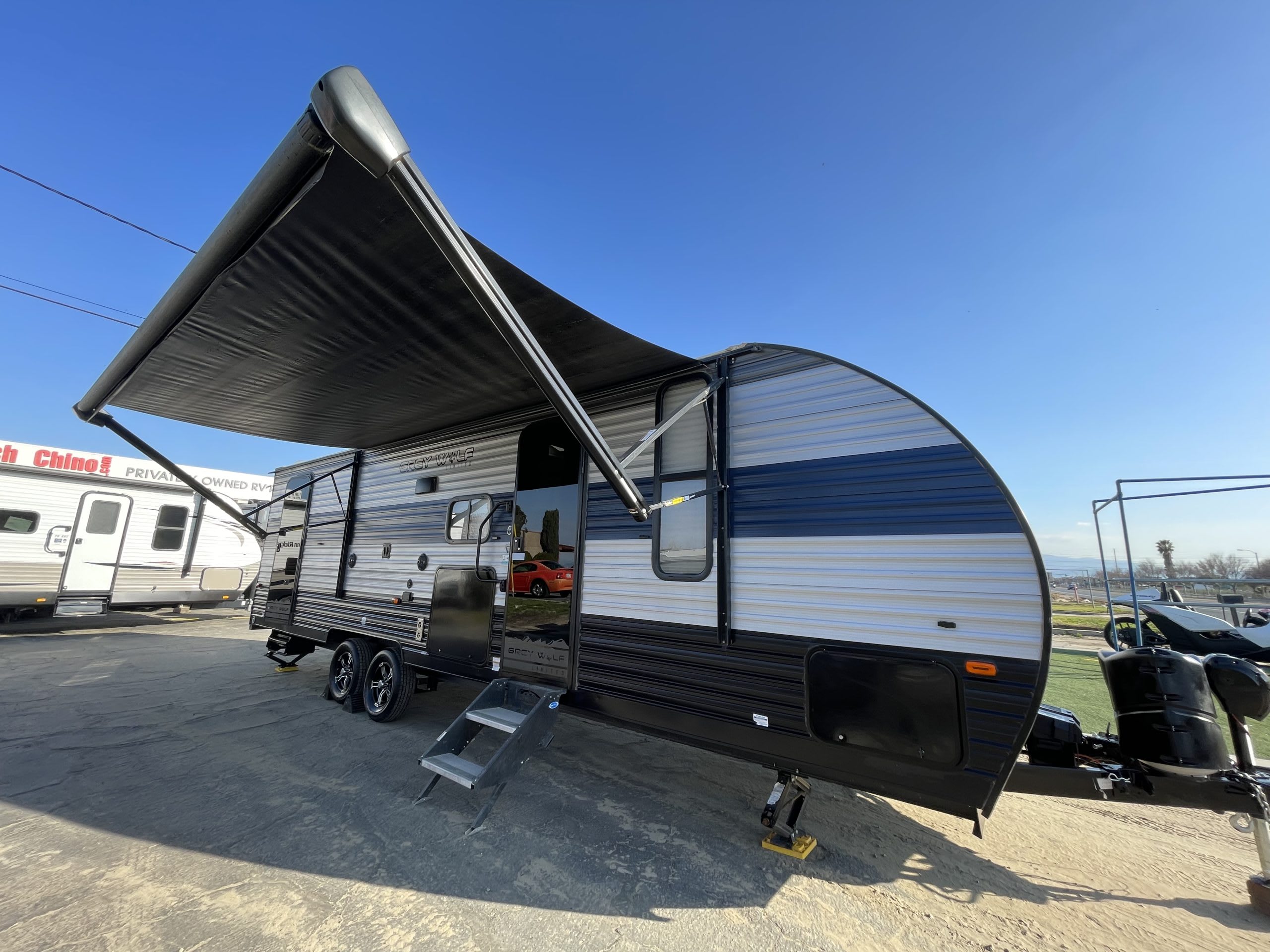 3261 31ft. Grey Wolf