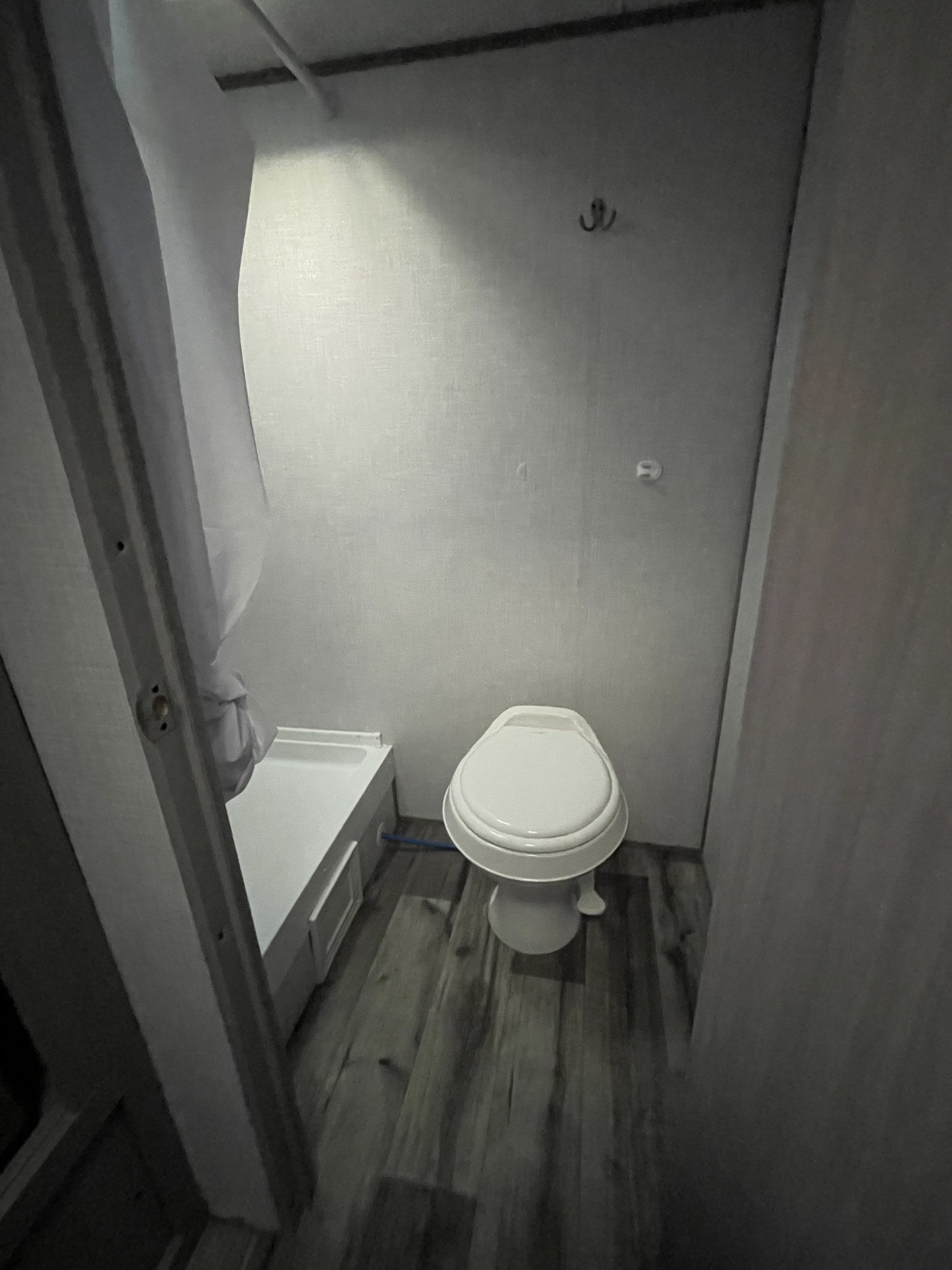 2-3250 22ft. Coleman “2022”