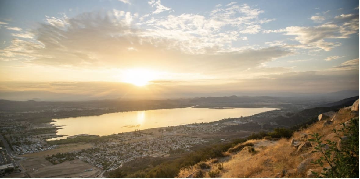 Lake Elsinore RV Rentals