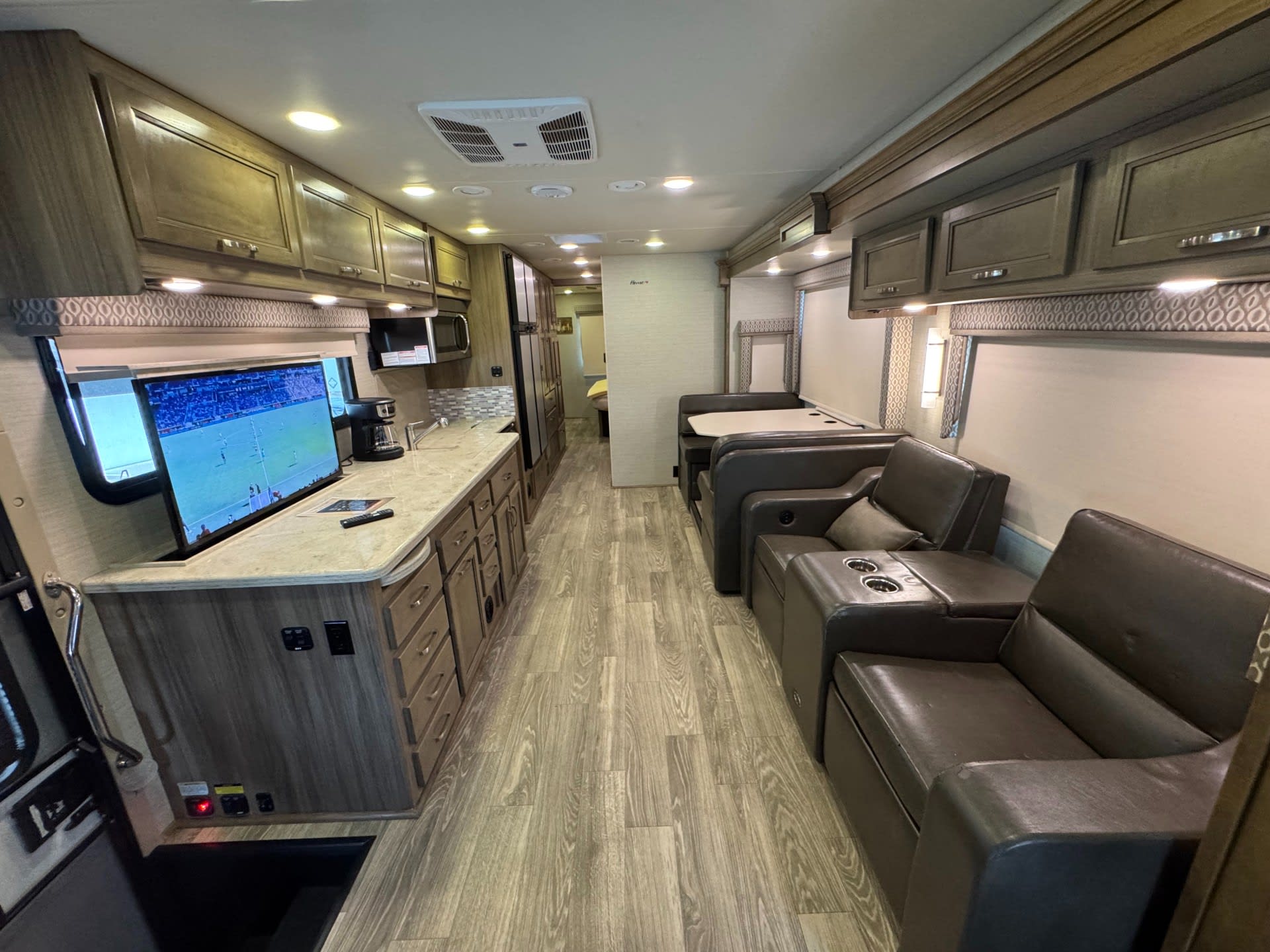 3303 Precept Interior 