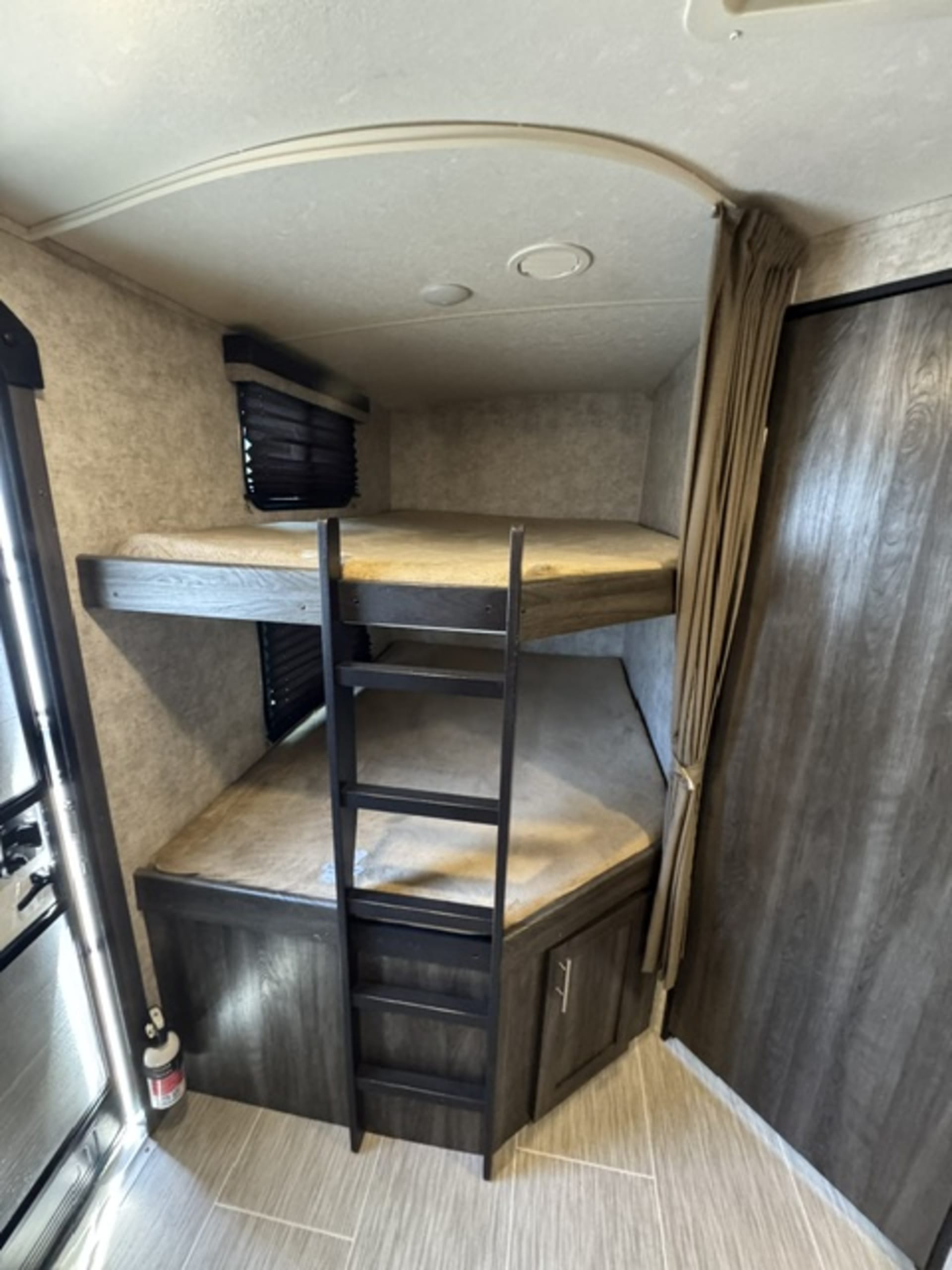 3304 Open Range Bunks