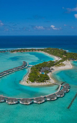 Popular Maldivian resort named