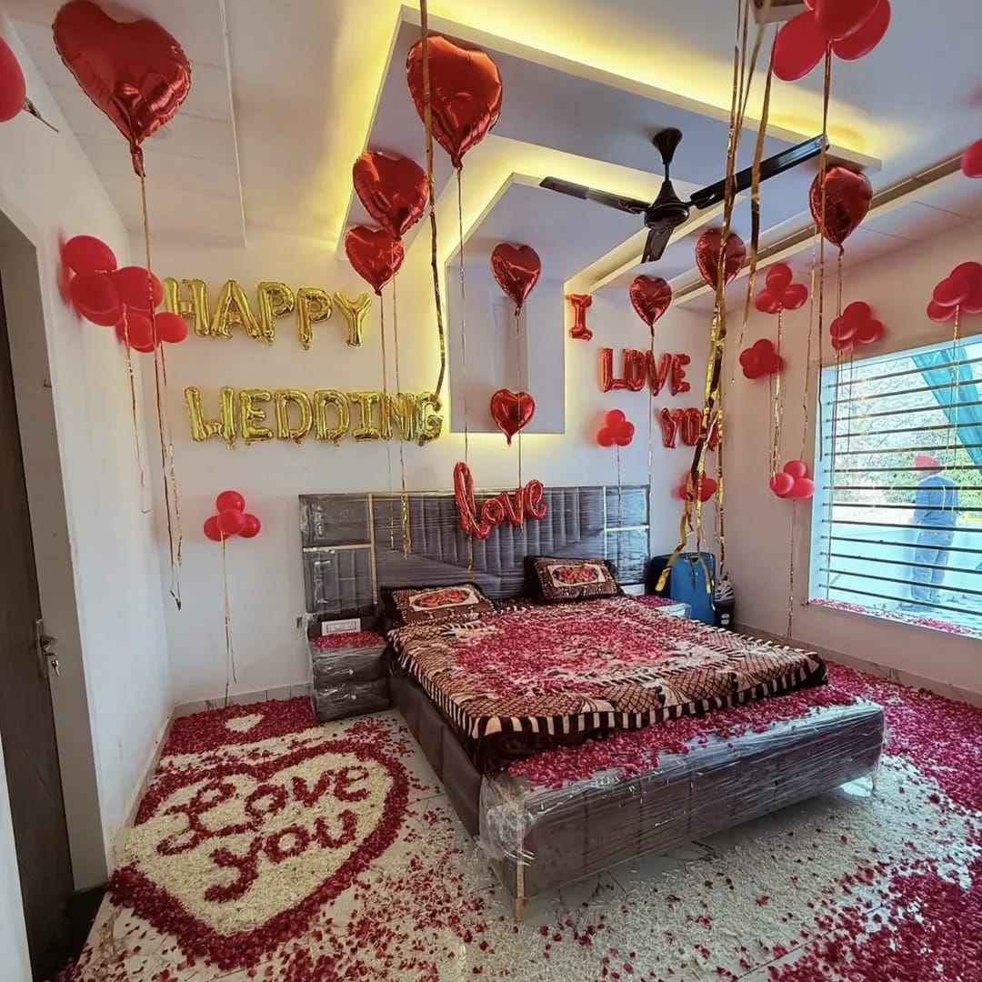 Just married room decoration 