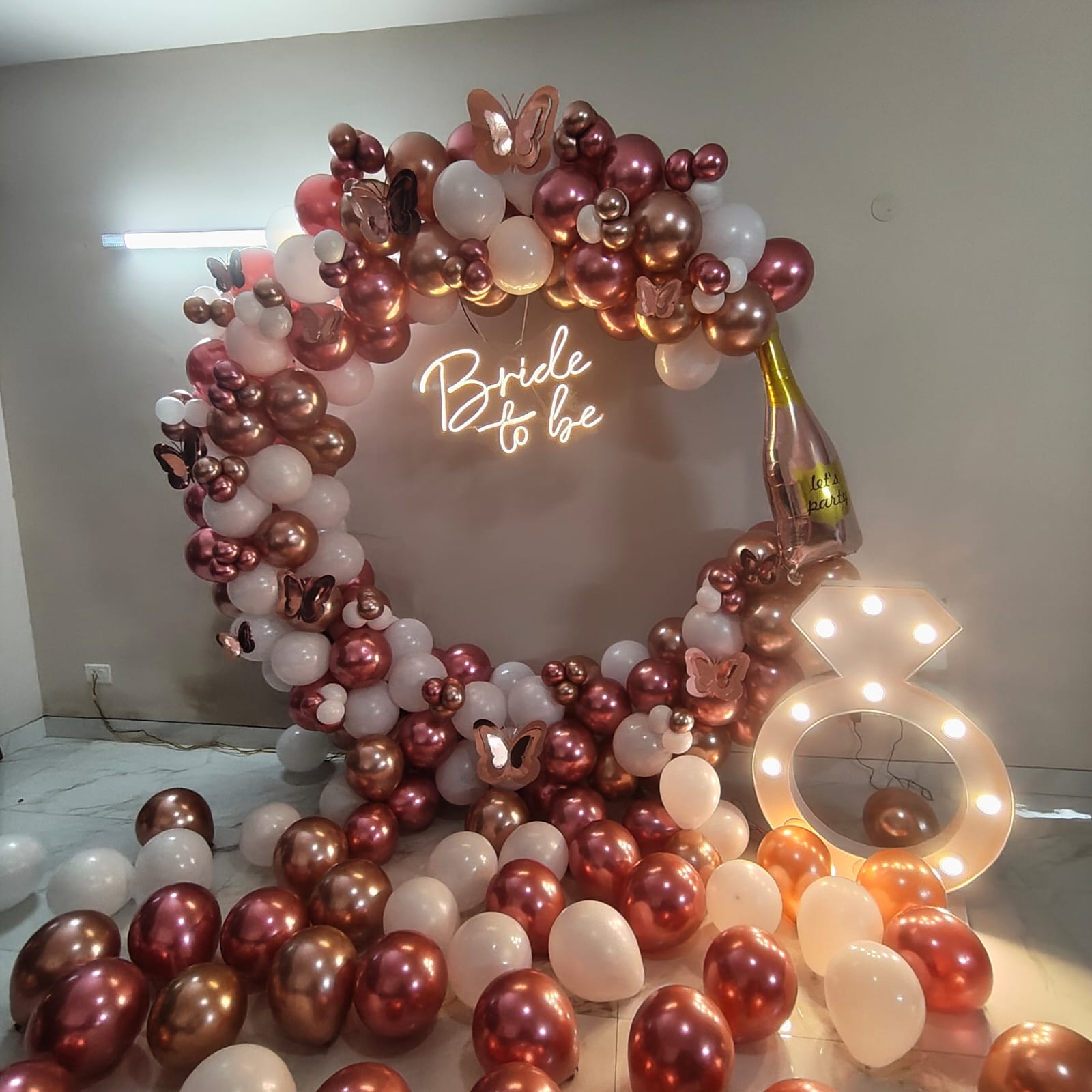 Bride to be decoration for ring setup ballons 
