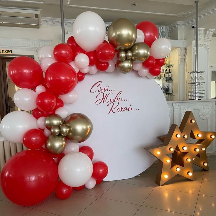 All balloons decoration 