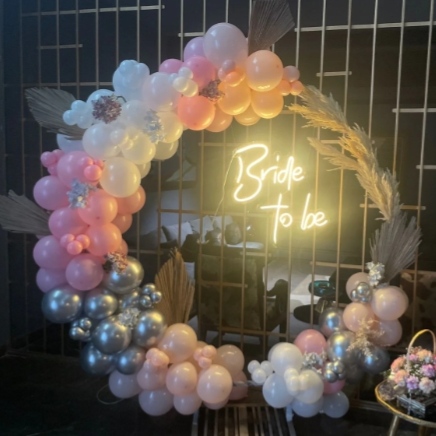 Bride to be decoration ring setup 