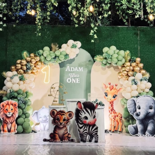 Jungle theme decoration for kids birthday 