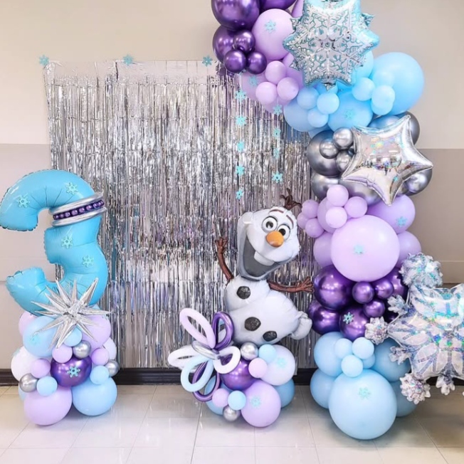 Cute and simple Frozen theme decoration for Girls 