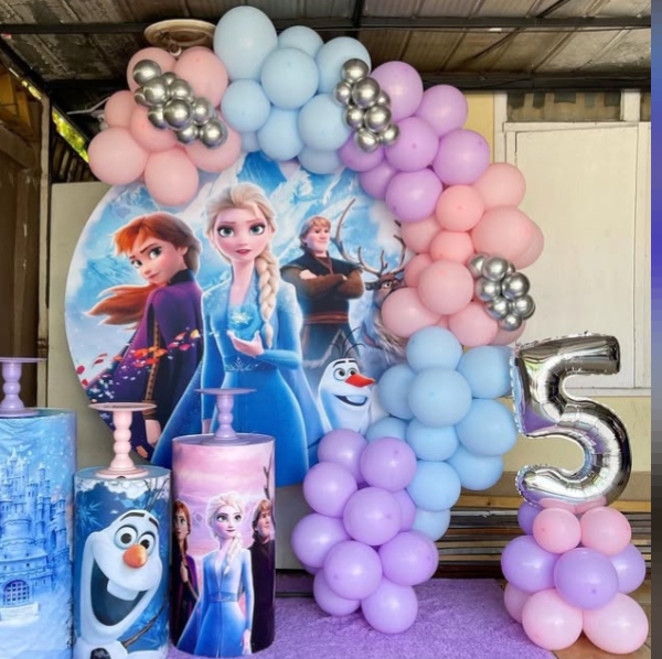 Ring setup Frozen theme decoration for Girls 