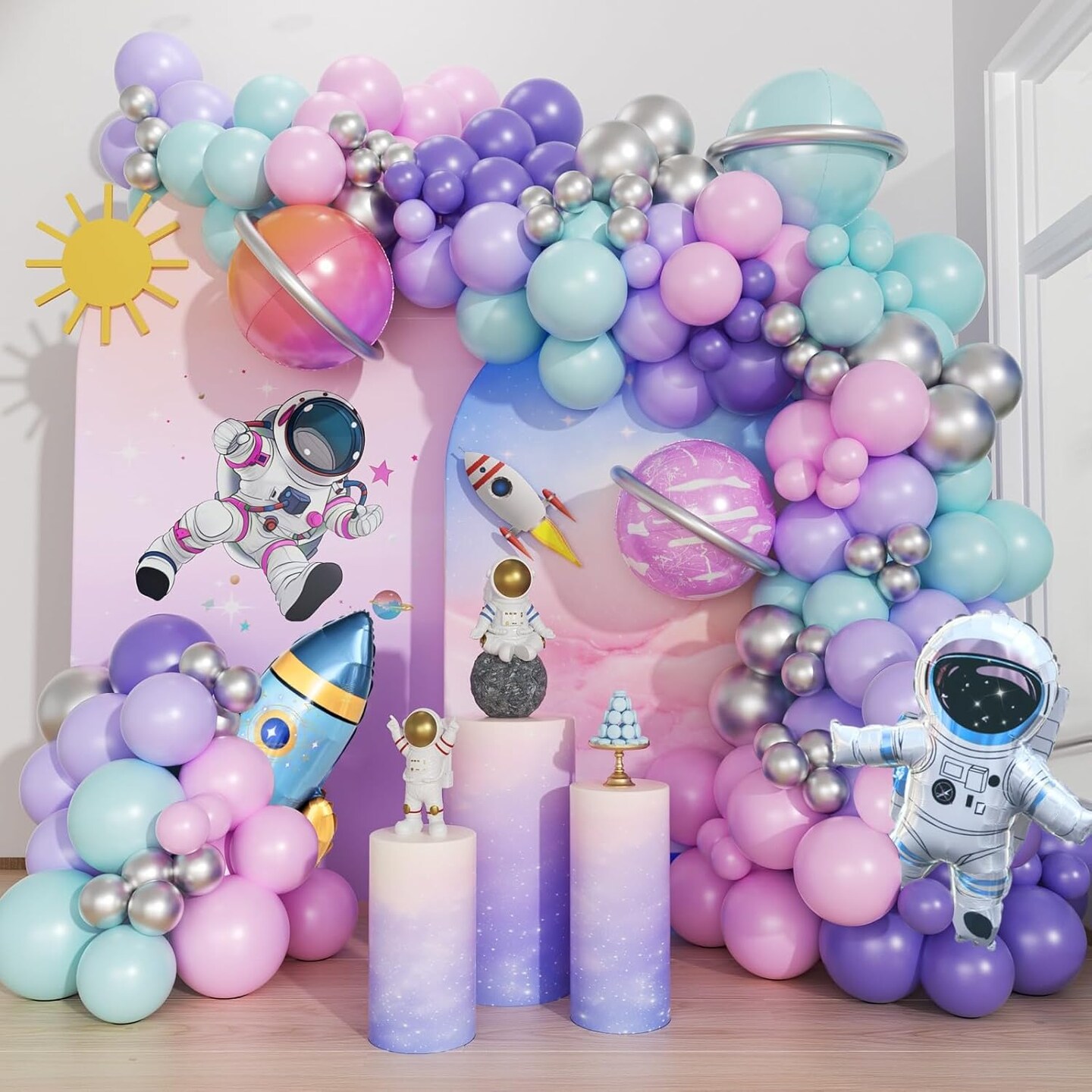 Beautiful and elegant Astronaut Theme Birthday Decoration for kids 