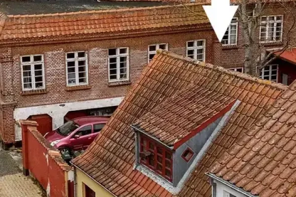 Brogade 28