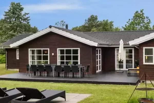 Engholmsvej 9, 9300 Sæby