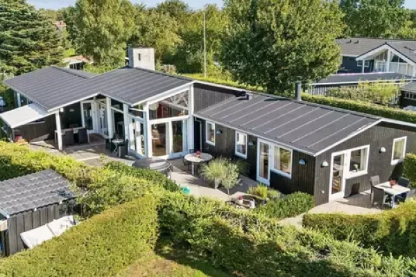 Egevej Væltesbakke 17