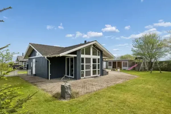 Skovvej 24