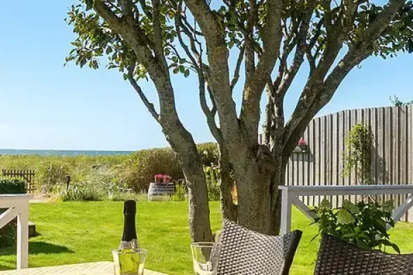 Strandvænget 16