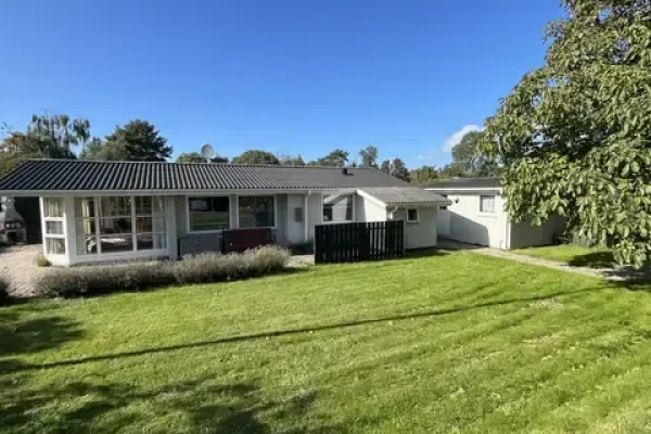 Tjørnelunden 13