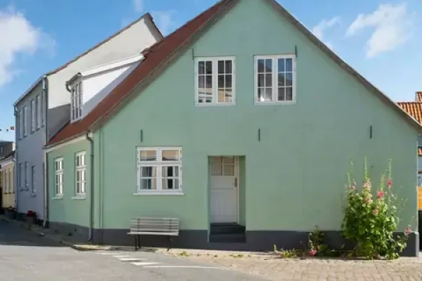 Korsgade 10