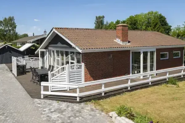 Pøt Strandby 357