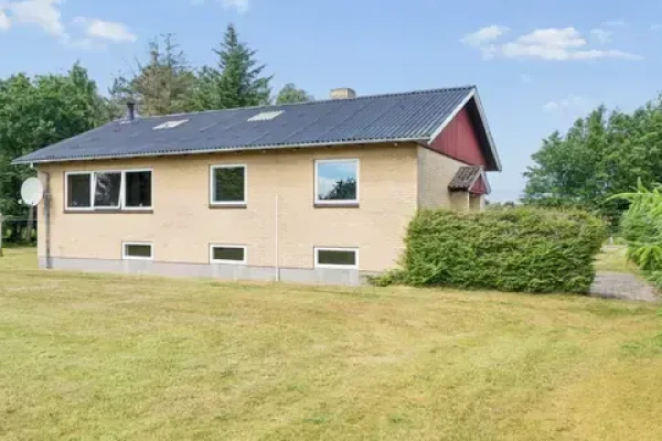 Holmbækvejen 9