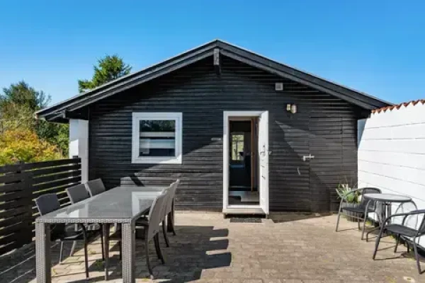 Tjørneklitten 13