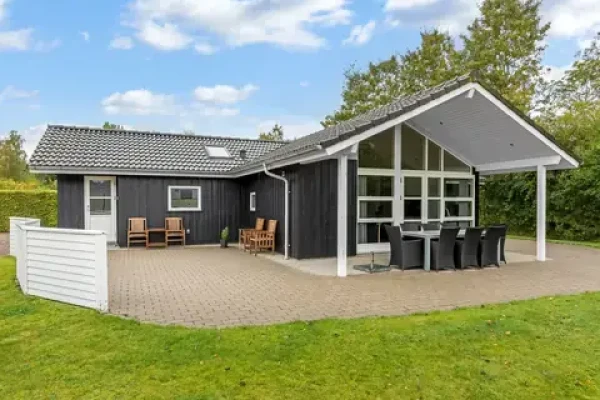 Østmarken 15