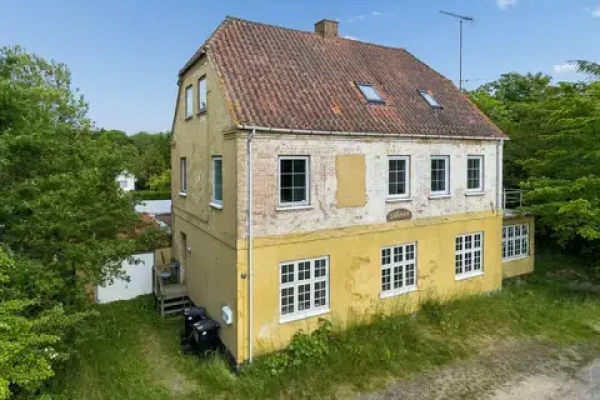 Røvej 55