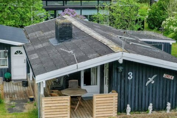 Rødgræsvej 3, 9370 Hals