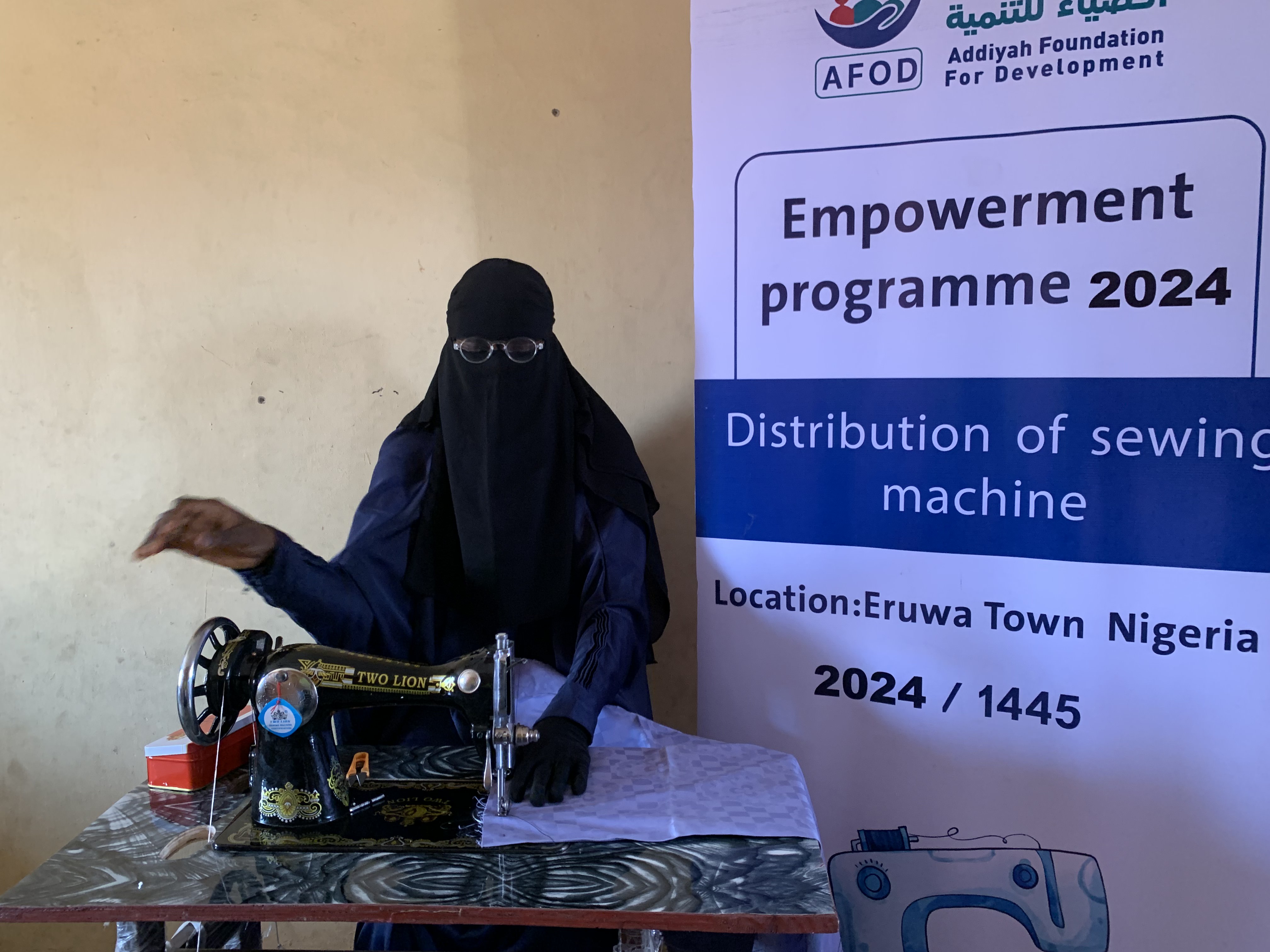 Empowering A Tailor In Need Of Sewing Machine - 011/2023