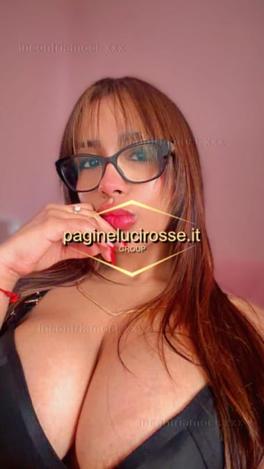3931830397 -  Naomy milano