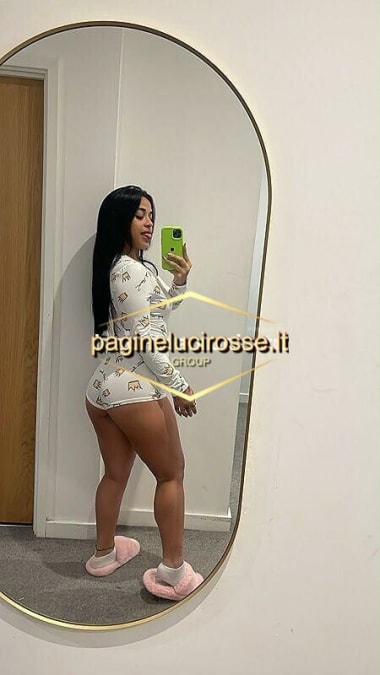 3512957728 -  Karolina - Pisa