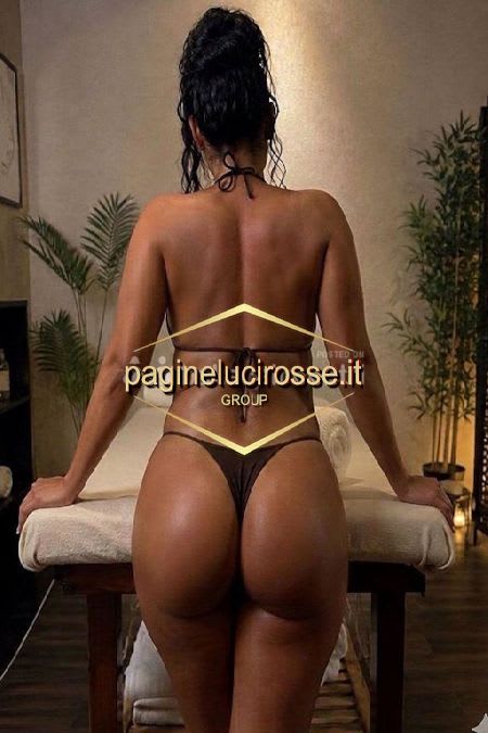 3383076568 -  Sarah reggio-emilia