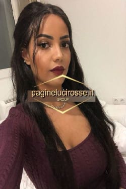 Brasileira , escort a Monza - brasileira belíssima 🇧🇷🇧🇷prima volta ** 💕disponibile 24h _...