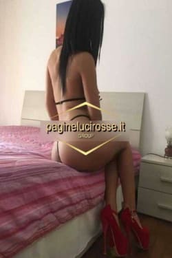NAPOLETANA , escort a Napoli - raggiungo arzano nola casoria napoli raggiungo🌻 napoletana doc...