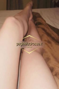 NADIA , escort a Napoli - sono nadia masaggiatrice esperta vieni a rilassarti da...