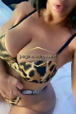 GINA, escort a Napoli - ciao sono gina❤️ nuova in zona ❤️💋█▬█⓿▀█▀ 💋...