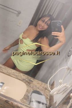 Manoella, escort a Falconara - ciao amori miei, sono natalia, una giovane donna...
