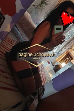 MARIA, escort a Novara - ultima setimana ❤️stop maria❤️bellissima morettina veramente porca😋...