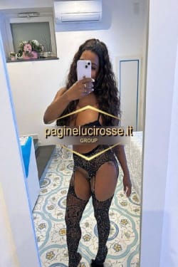 LUNNA, escort a Vomero - lunna❤️new ❤️👒appena tornata dal brasile❎🍓nuova ragazza🌷 sono pronta...