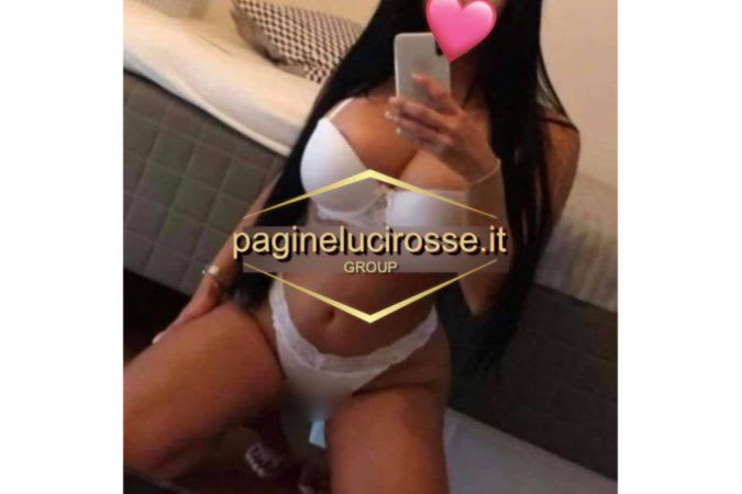DONNA, escort in evidenza a Settimo Torinese - Donna di classetravolgente...e...tutta per te! sarai travolto dal...