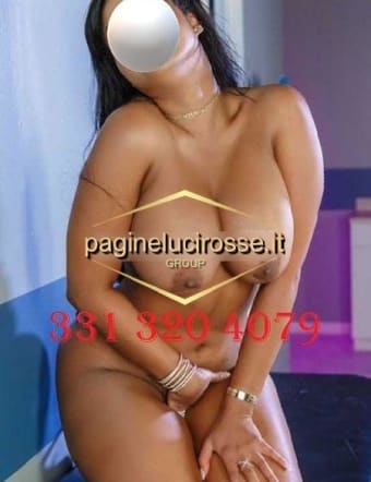 La piu dolce e sensuale e passionale di tutte 😘👅💋 ! ragazza tutta regolare disposta a ogni tuo dediderio ti farÒ impazzire con la mia lingua , da non perdere l opportunitÀ). . . 💖 sono amante di tutte le fantasie, voglio stare con un uomo per fare un gioco molto particolare . . 💖 la mia patatina non vede l`ora di esser